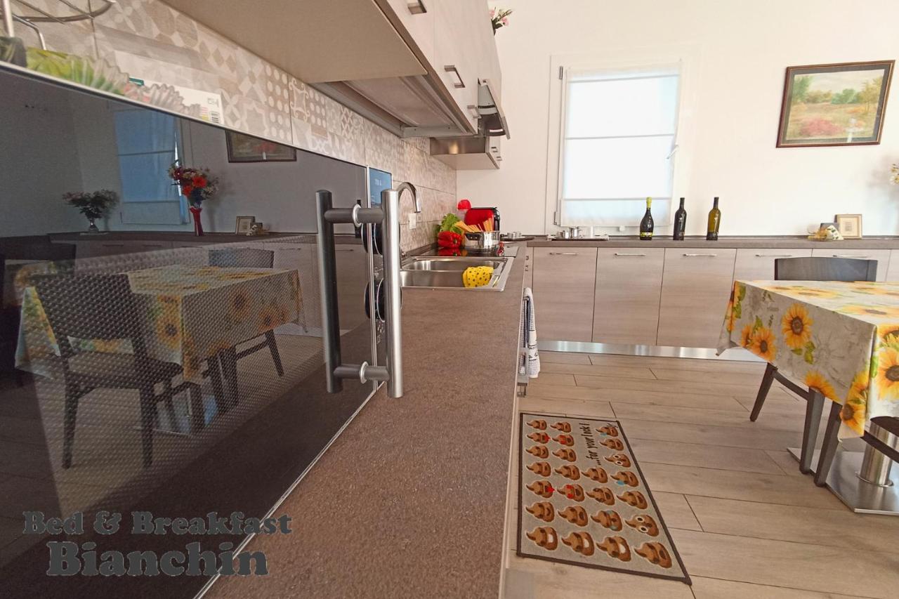 B&B Bianchin Via Trieste 67 Fiumicello-Villa Vicentina Sant'Antonio  Екстериор снимка